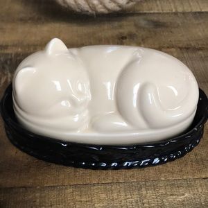 Fishs Eddy Sleeping Cat Cache